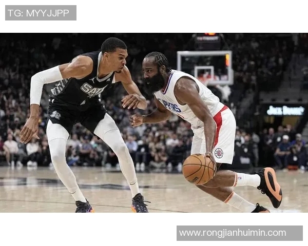 快船与马刺精彩对决下载链接分享及比赛分析